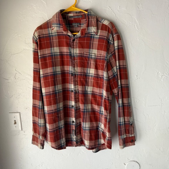 Eddie Bauer Mens Flannel Shirt Relaxed Fit Plaid Casual Button Down Red Medium - Picture 1 of 8